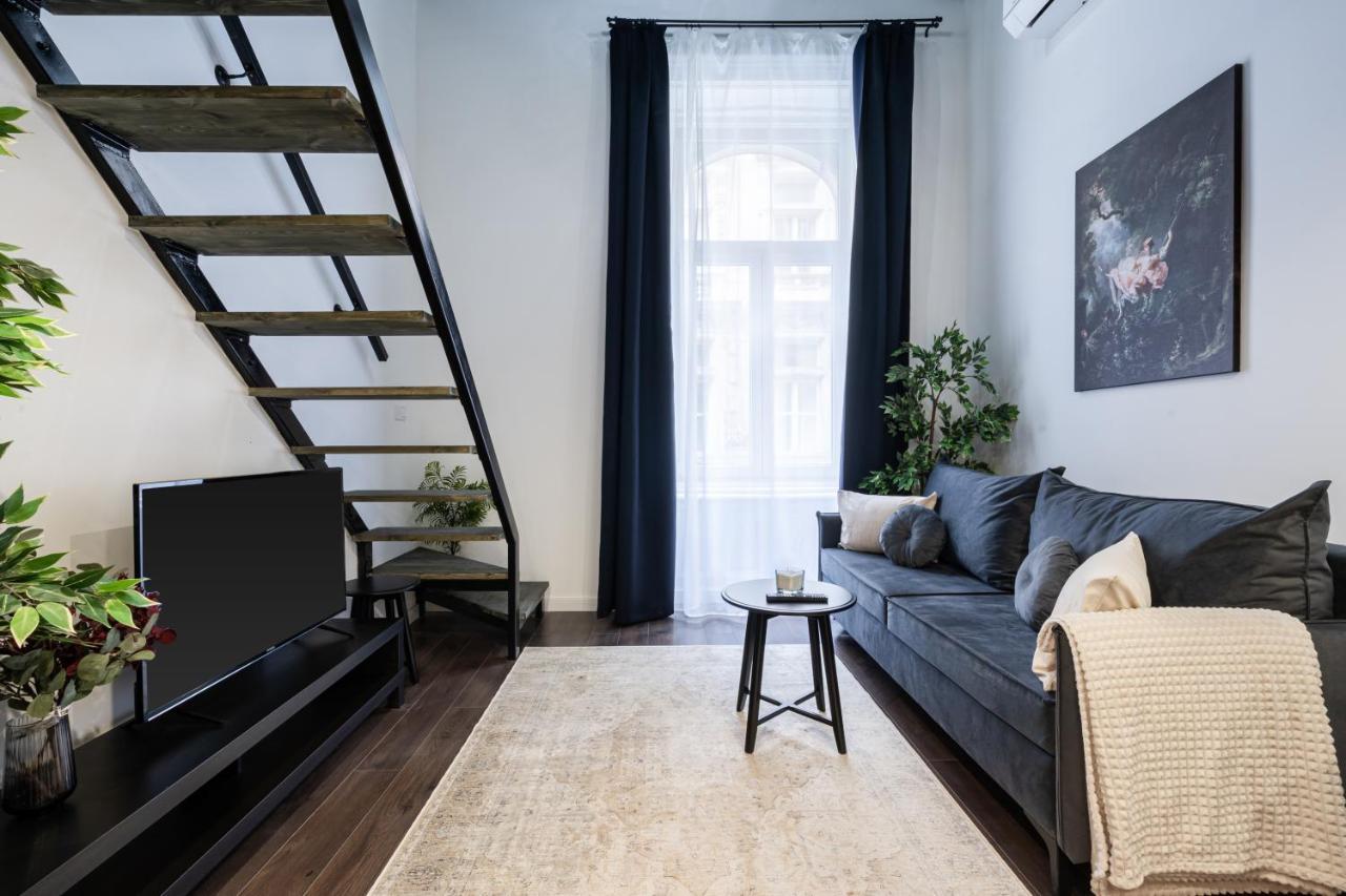 E41 - Trendy Boutique Apartments - Prime Spot By Bqa 부다페스트 외부 사진