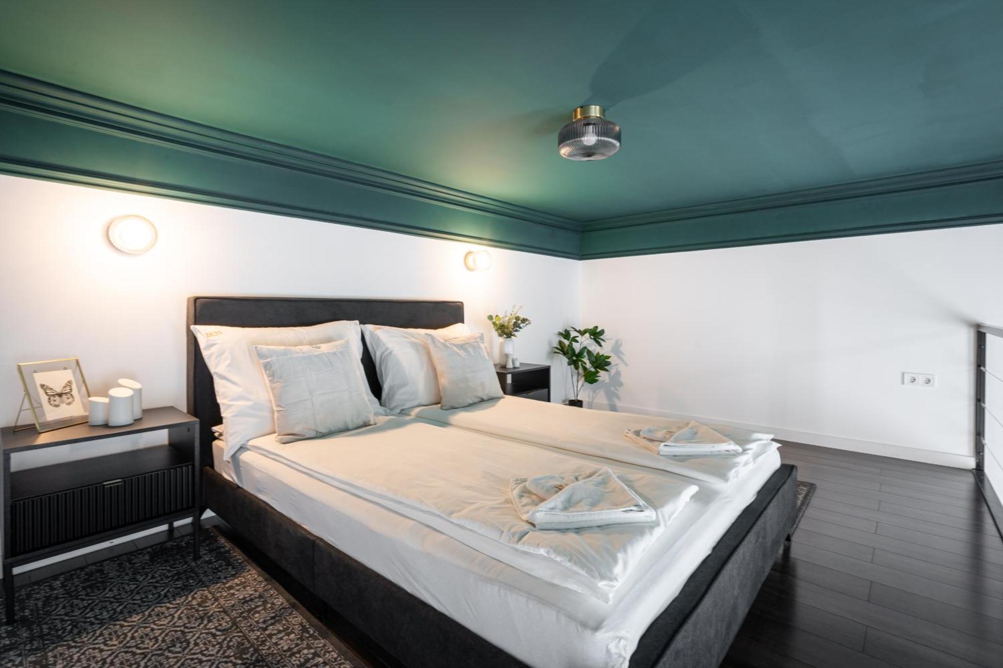 E41 - Trendy Boutique Apartments - Prime Spot By Bqa 부다페스트 객실 사진